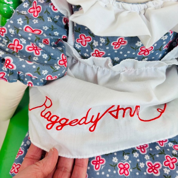 Vintage Raggedy Ann Doll 85th Birthday Red Yarn‎ Hair Classic I Love You Heart - Picture 5 of 14